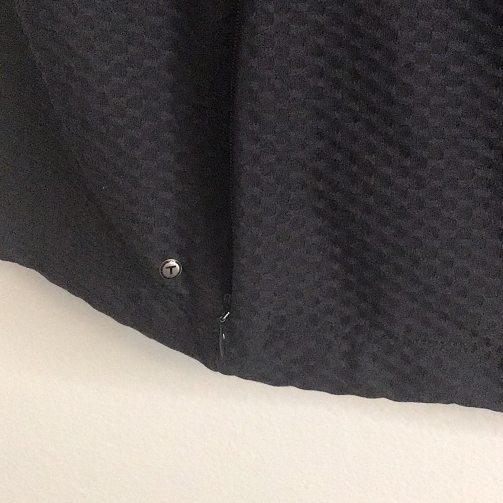 Tail Tech Performance Top - image 4